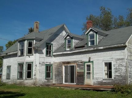 Ranch Property in Sagadahoc County, Maine