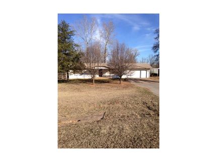 Property in Cleveland County, Oklahoma