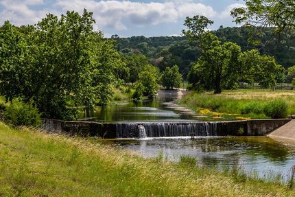 Waterfront Property in Kerr County, Texas