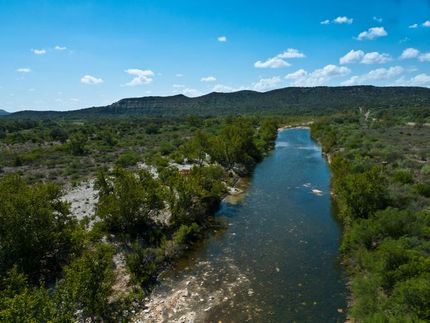 Waterfront Property in Kinney County, Texas