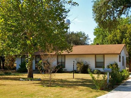 Farm Property in Atascosa County, Texas