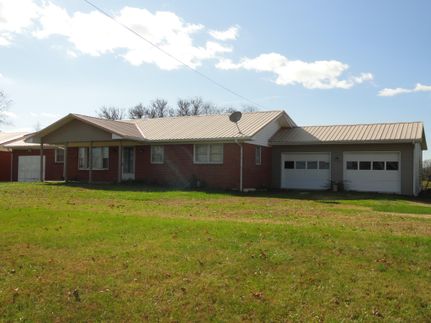 Property in Larue County, Kentucky