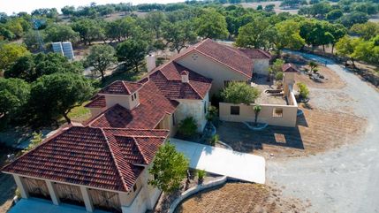 Farm Property in Kendall County, Texas