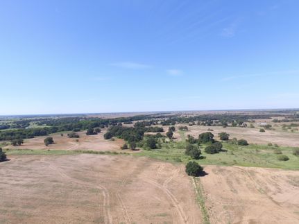 Commercial Property in Falls County, Texas