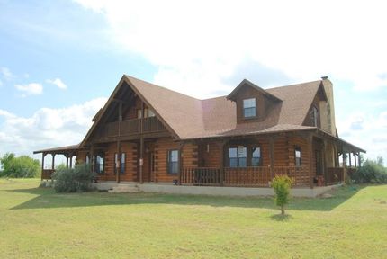 Property in Wilson County, Texas