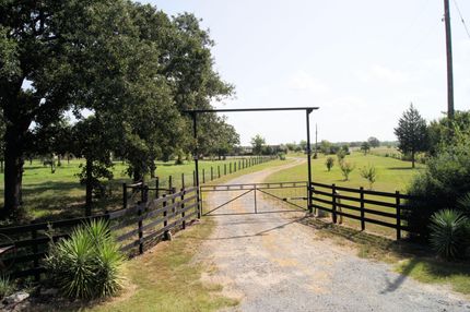 Farm Property in Madison County, Texas