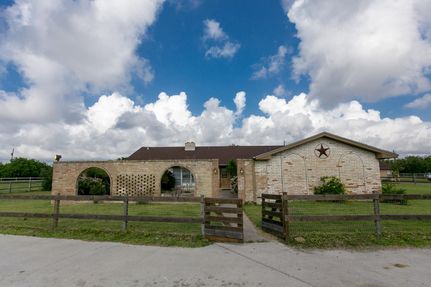 Farm Property in Nueces County, Texas