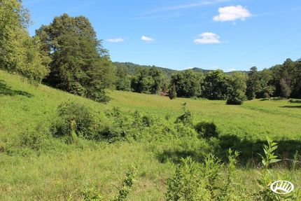Property in Lee County, Kentucky