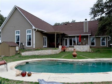 Farm Property in Fayette County, Texas