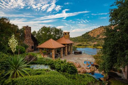 Lakefront Property in Llano County, Texas
