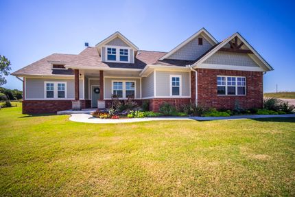 Property in McClain County, Oklahoma