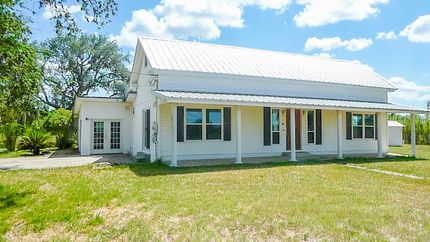 Farm Property in Dewitt County, Texas