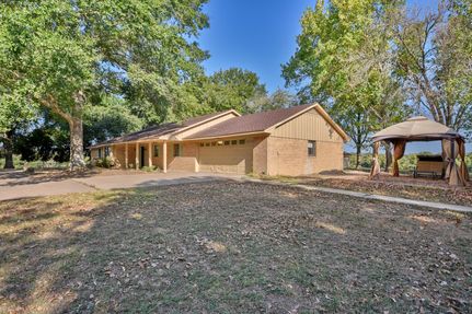 Farm Property in Austin County, Texas