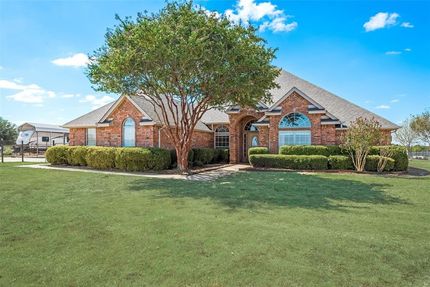 Residential Property in Ellis County, Texas