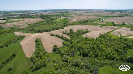 Hunting Land in Iowa County, Iowa