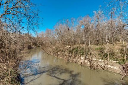 Commercial Property in Goliad County, Texas