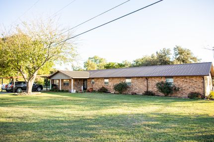 Residential Property in Hamilton County, Texas