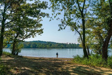 Commercial Property in Humphreys County, Tennessee
