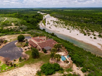 Waterfront Property in Uvalde County, Texas