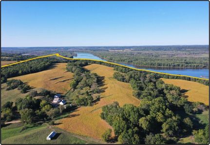 Riverfront Property in Jackson County, Iowa