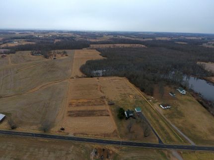 Hunting Land in Robertson County, Tennessee