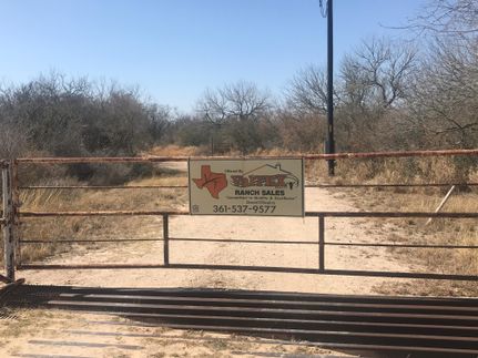 Ranch Property in Duval County, Texas
