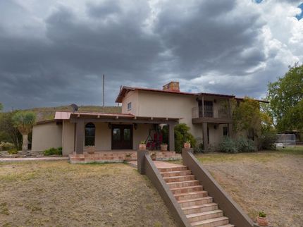 Residential Property in Uvalde County, Texas