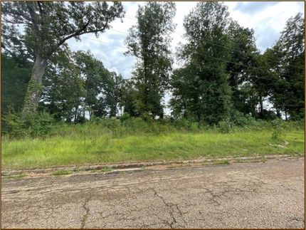 Farm Property in Madison County, Mississippi