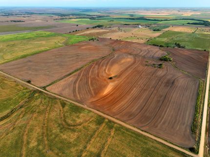 Farm Property in Lincoln County, Kansas