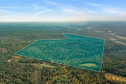 Farm Property in Dickson County, Tennessee