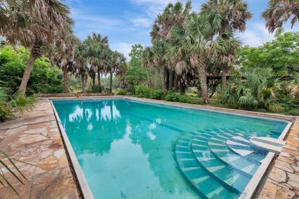 Residential Property in Victoria County, Texas