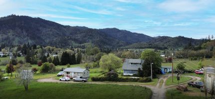 Property in Douglas County, Oregon