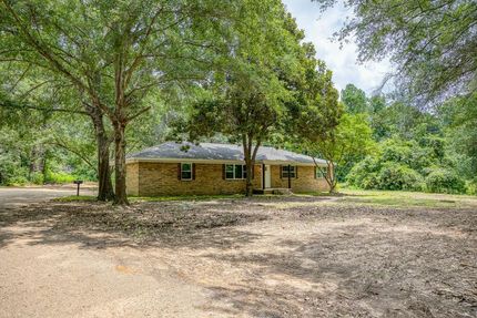 Residential Property in Anderson County, Texas