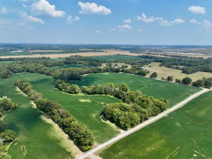 Farm Property in Saline County, Illinois