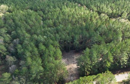 Property in Jones County, Mississippi