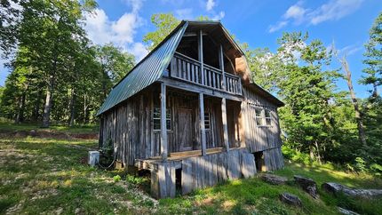 Farm Property in Searcy County, Arkansas