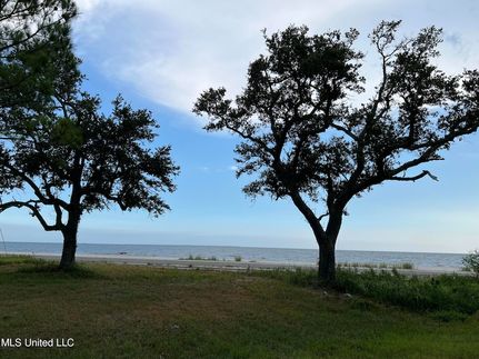 Lakefront Property in Harrison County, Mississippi