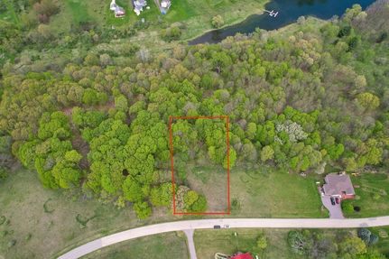 Lakefront Property in Sauk County, Wisconsin