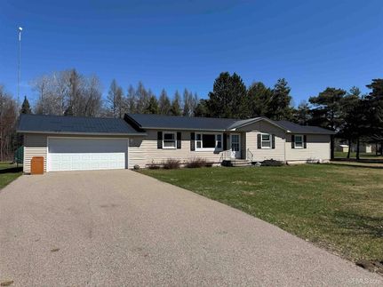 Ranch Property for sale in Iron County, Michigan