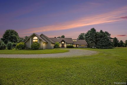 Ranch Property for sale in Oakland County, Michigan