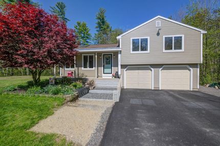 Ranch Property for sale in York County, Maine