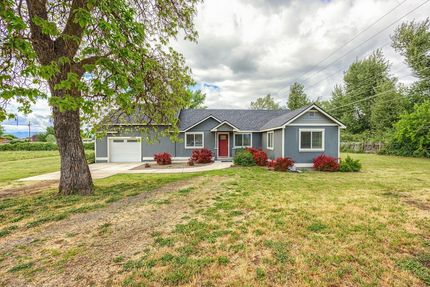 Farm Property for sale in Jackson County, Oregon
