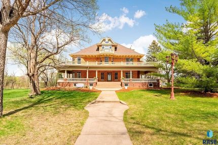 Farm Property for sale in Lincoln County, South Dakota