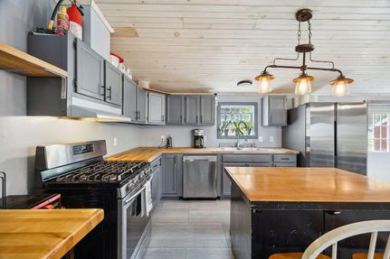 Ranch Property for sale in York County, Maine