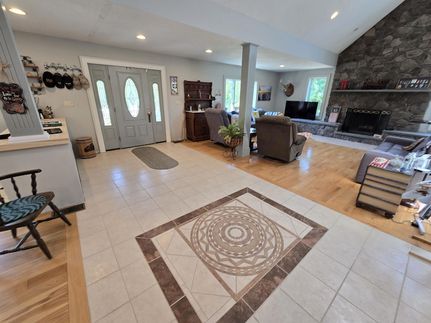 Ranch Property for sale in Rockingham County, New Hampshire