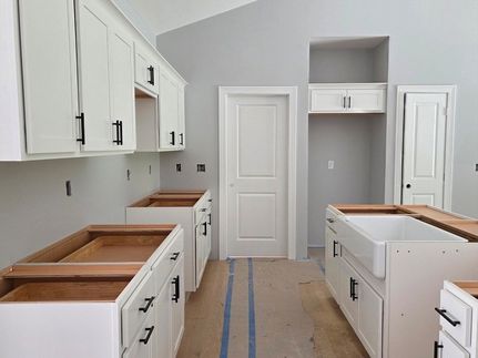 Ranch Property for sale in Middlesex County, Massachusetts