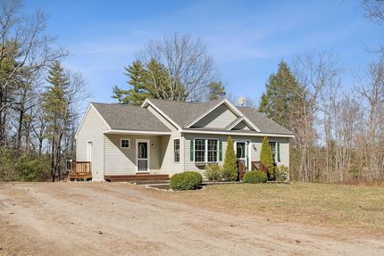 Ranch Property for sale in York County, Maine