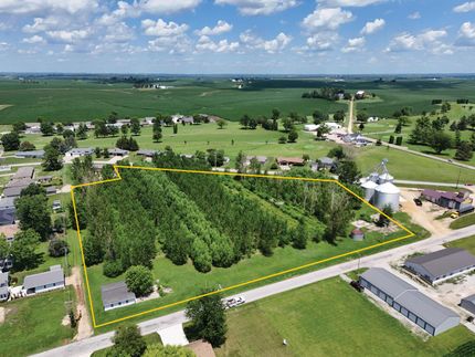 Ranch Property for sale in Cedar County, Iowa