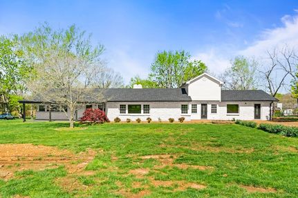 Farm Property for sale in Robertson County, Tennessee