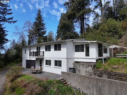 Farm Property for sale in Curry County, Oregon